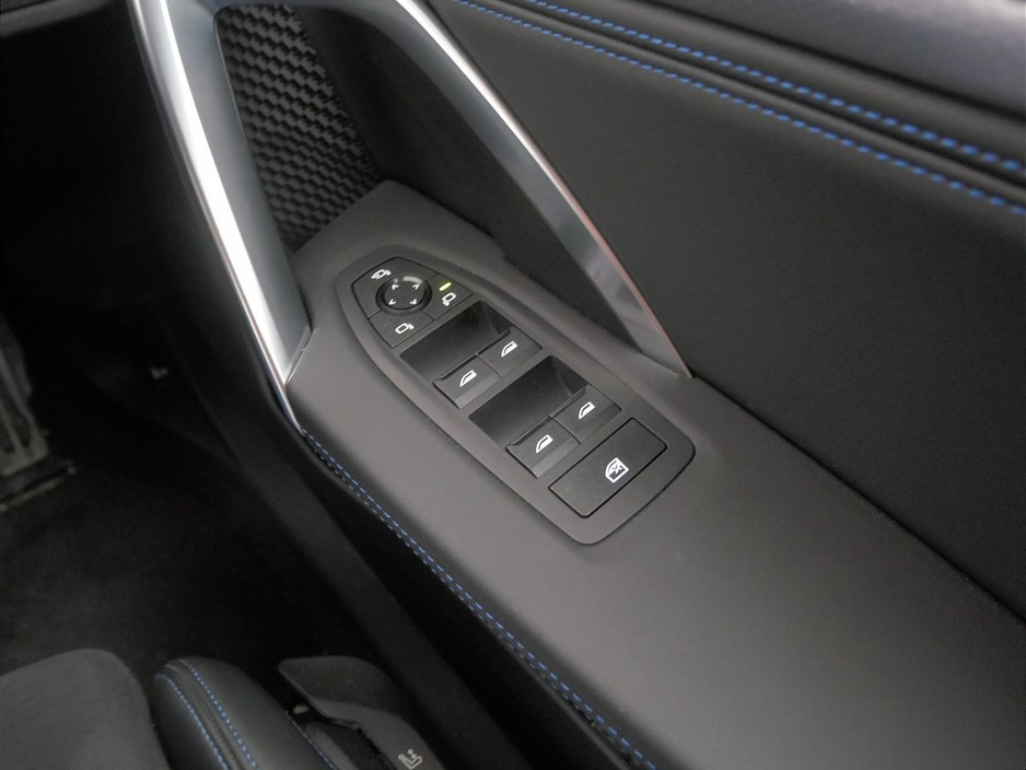 2025 BMW iX1 eDrive20 M Sport €49,900