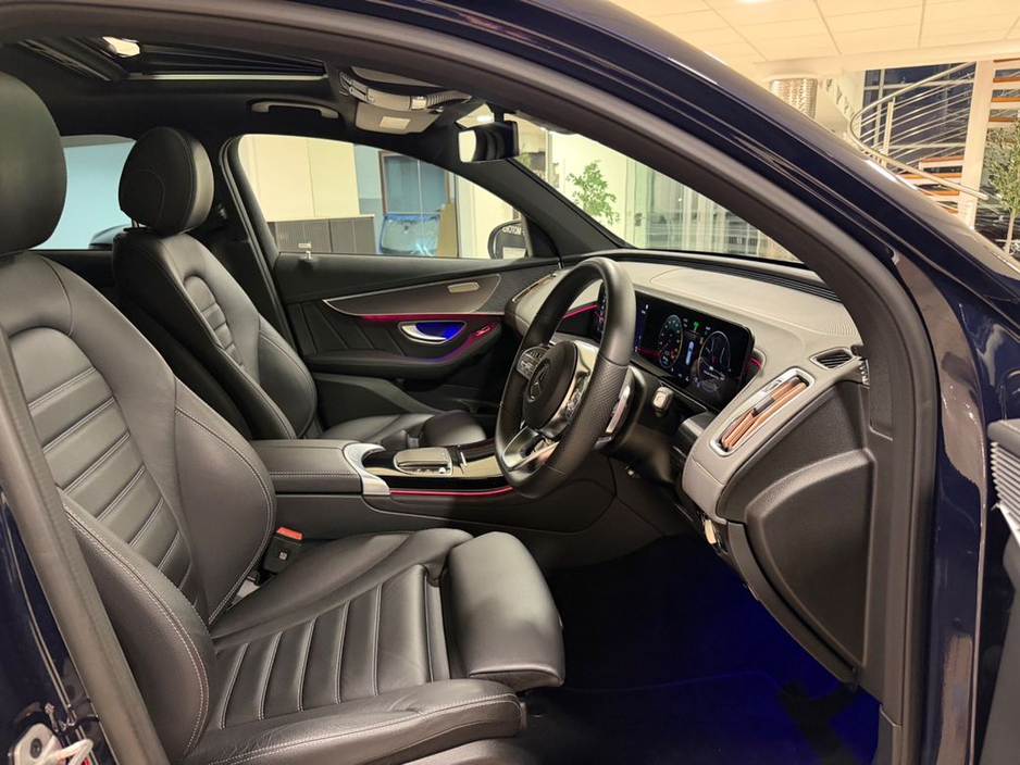 2023 Mercedes-Benz EQC - image 26
