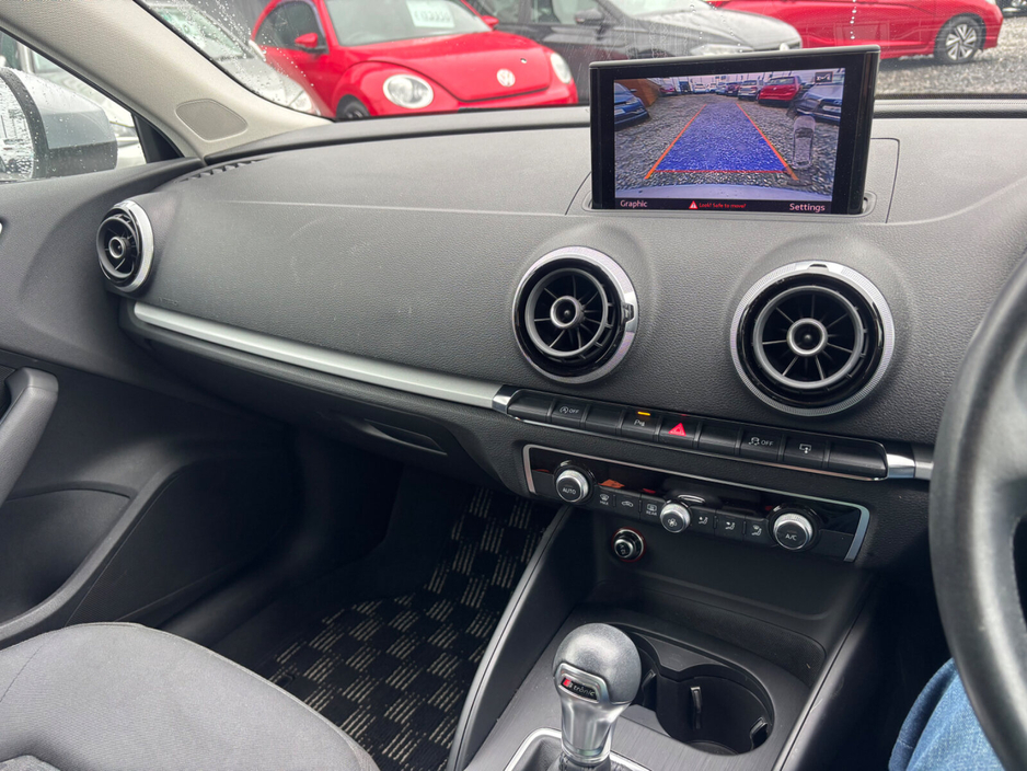 2014 Audi A3 - image 12