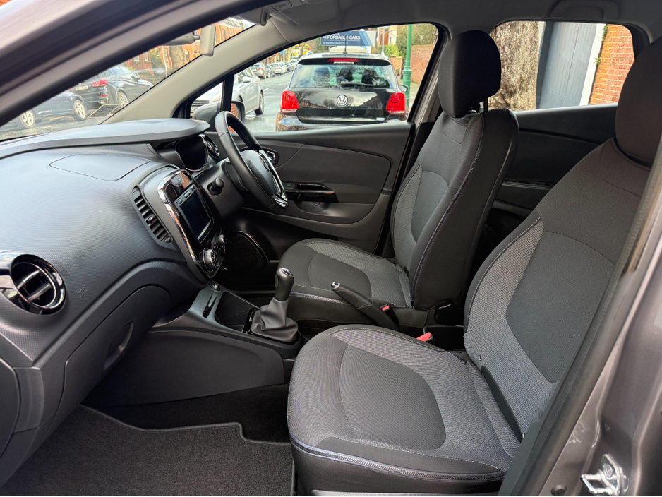 2014 Renault Captur 0.9 Petrol Intense, Only 73kms! New Nct 02/2027, Bluetooth, Cruise Control, A/C, Sat Nav, Alloys, 5 Doors, Service & Warranty Included, SIMI Dealer, €8,950