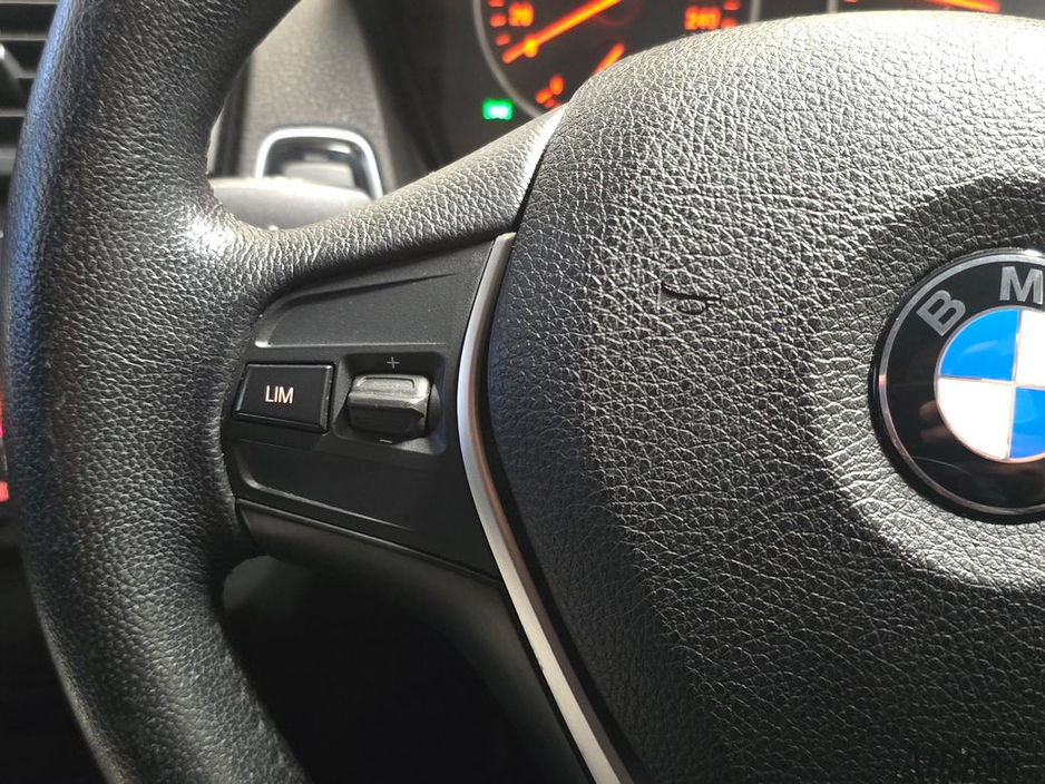 2014 BMW 1 Series - image 17