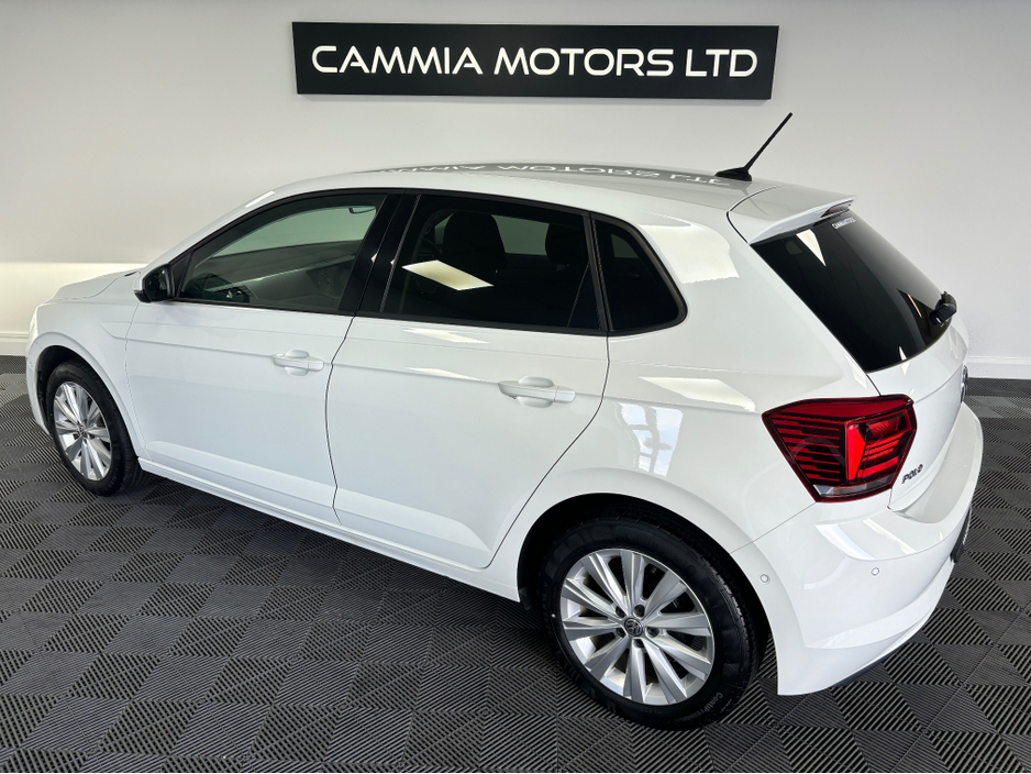 2019 Volkswagen Polo - image 3
