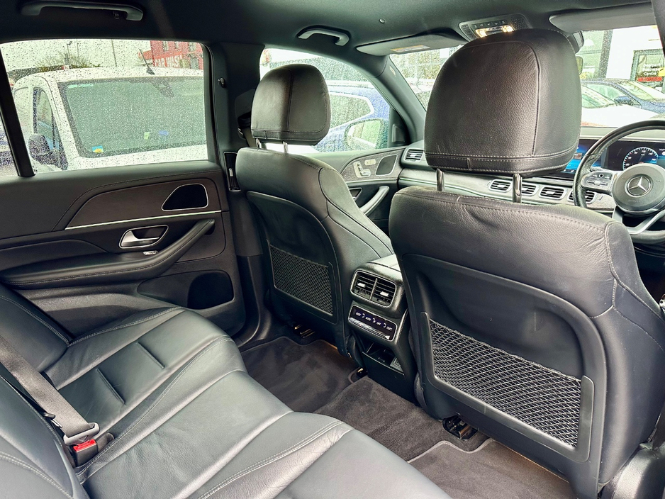 2022 Mercedes-Benz GLE Class - image 13