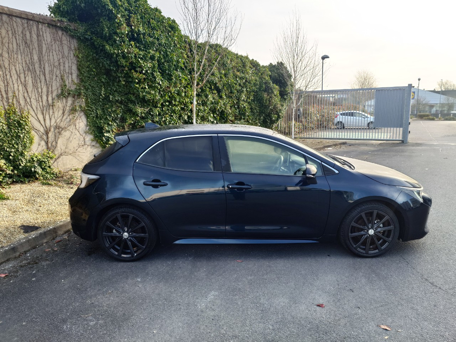 2020 Toyota Corolla - image 4