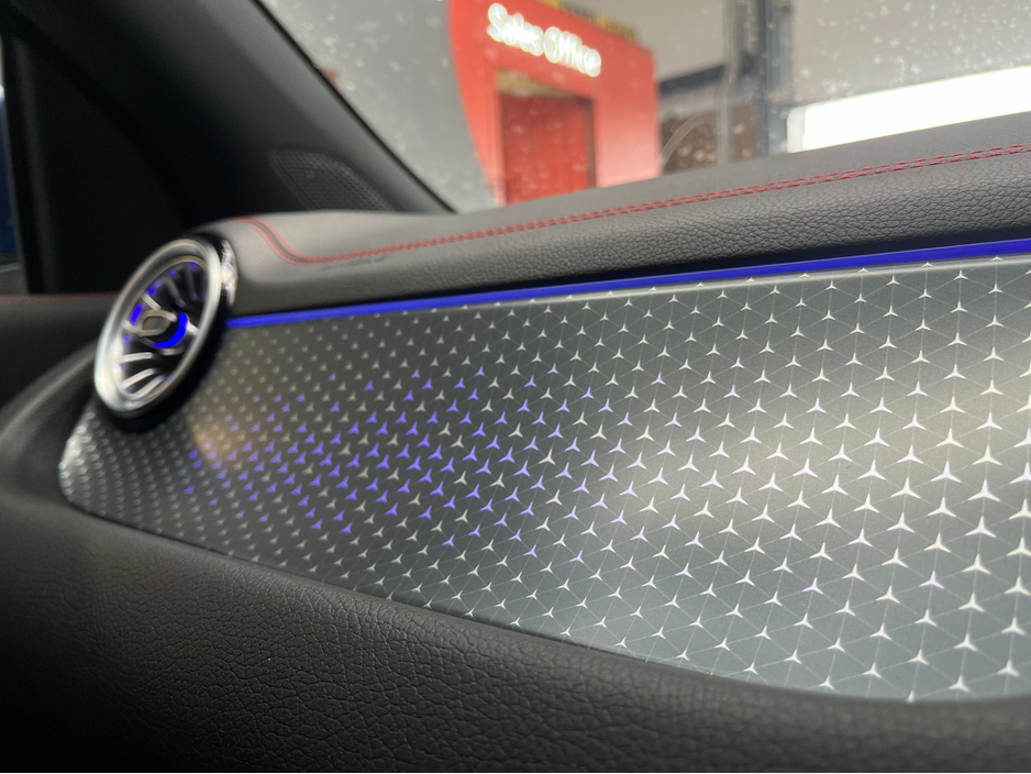 2021 Mercedes-Benz EQA - image 22