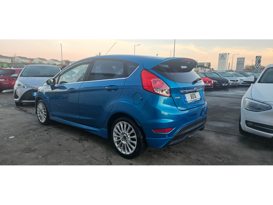 2014 Ford Fiesta auto 1.0 eco zetec s/titanium fully loaded low kms €8,750