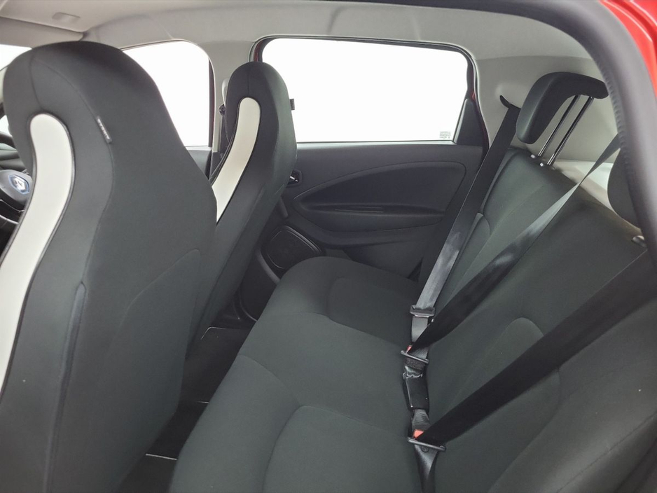 2021 Renault Zoe - image 7