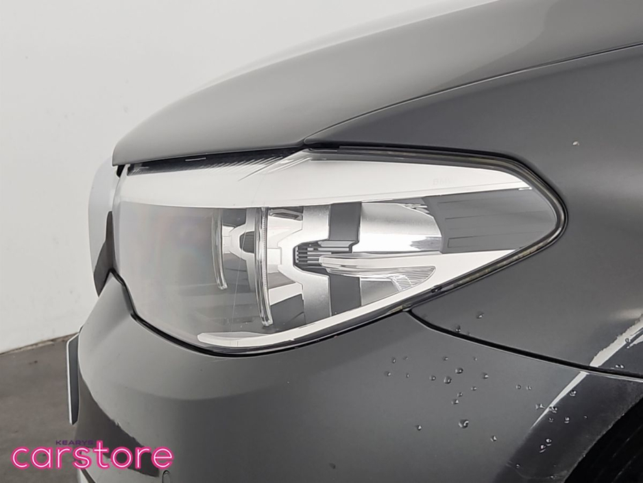 2020 BMW 5 Series - image 16