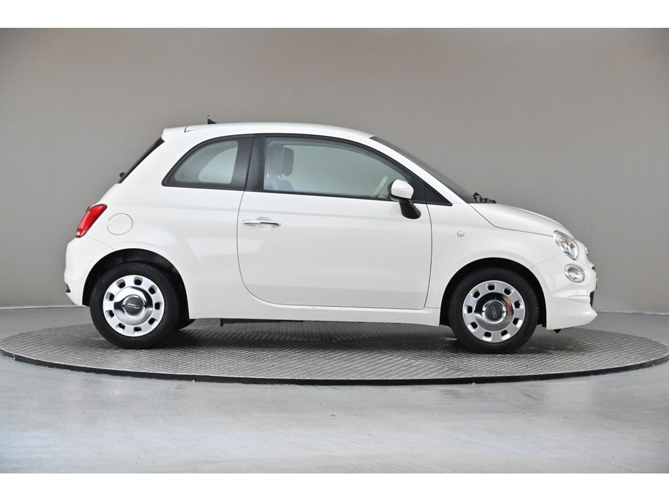 2018 Fiat 500 - image 11