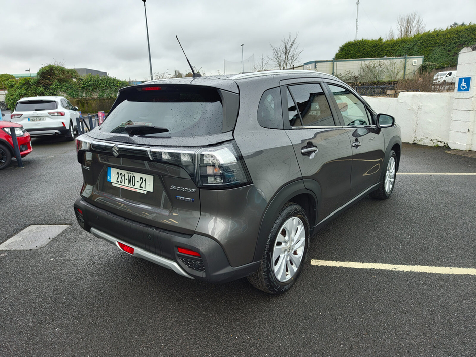 2023 Suzuki S-CROSS 1.4 Mild Hybrid Motion €24,950