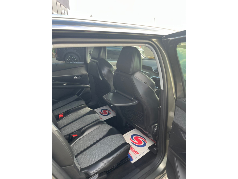 2018 Peugeot 5008 1.6 BlueHDi 120bhp S&S Allure