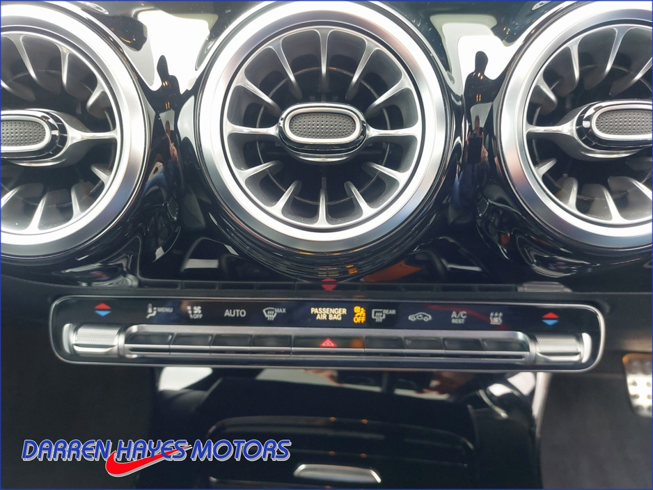 2022 Mercedes-Benz CLA Class - image 17