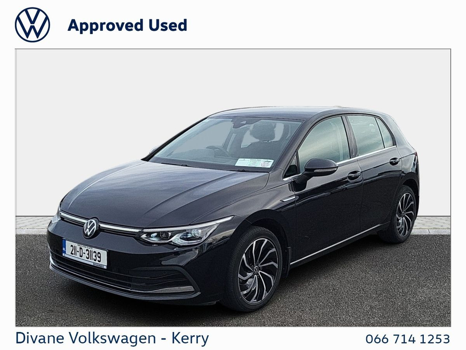 2021 Volkswagen Golf - image 12