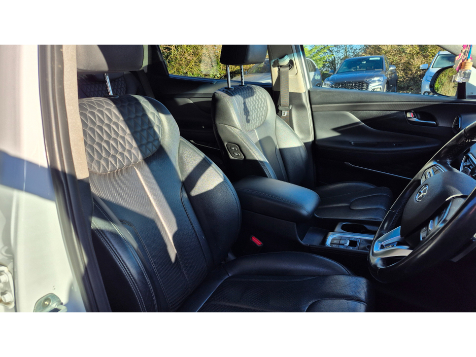 2019 Hyundai Santa Fe PREMIUM PLUS 5DR AUTO €27,950