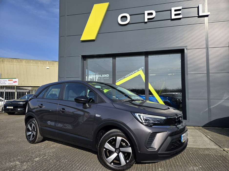 2023 Opel Crossland - image 9