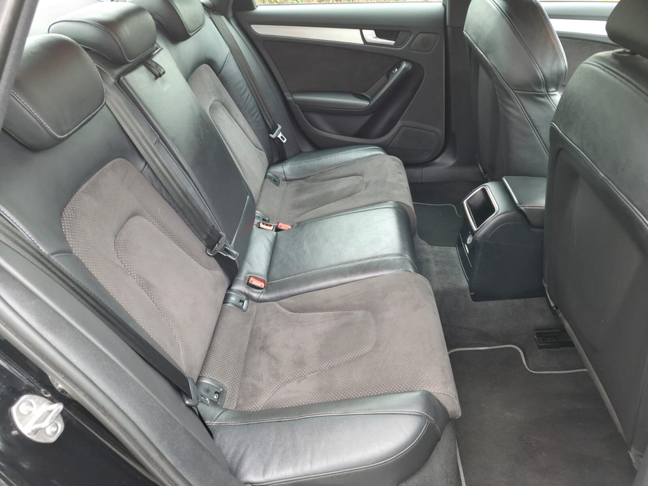 2015 Audi A4 - image 16