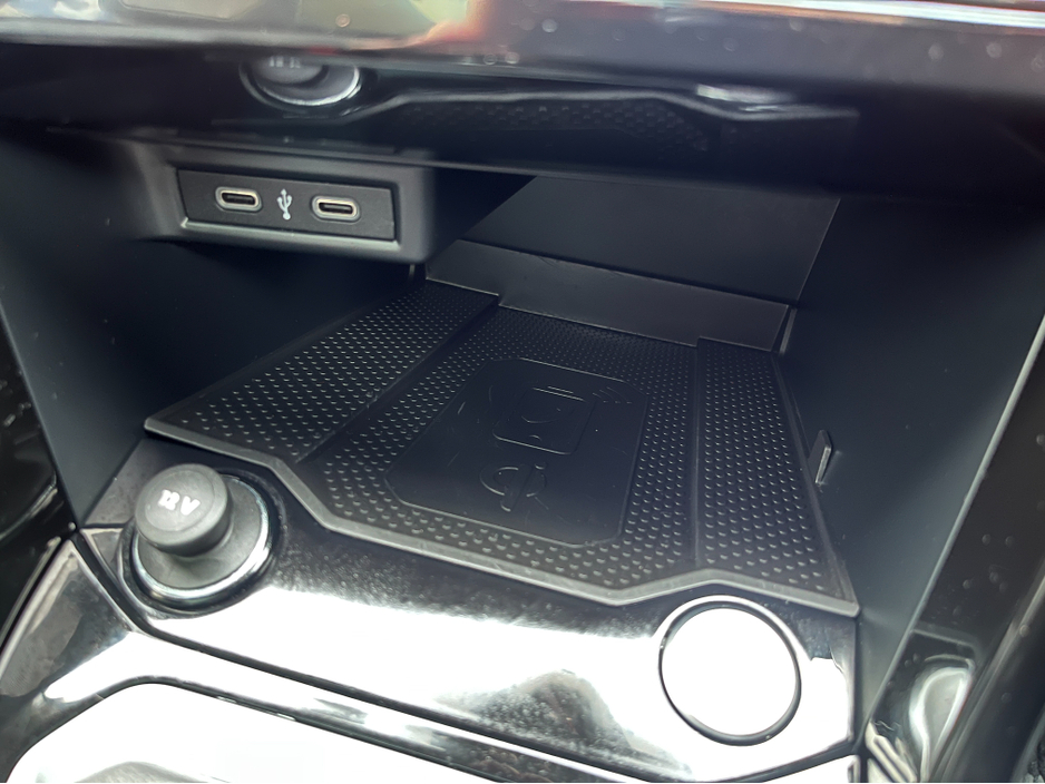 2023 Volkswagen T-Roc - image 20