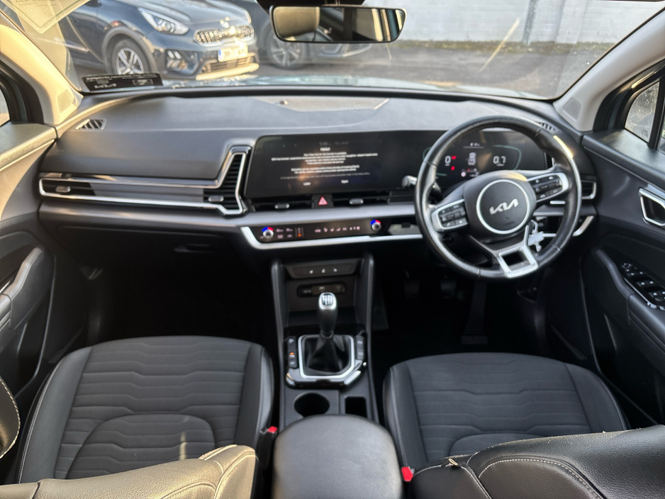 2023 Kia Sportage - image 10