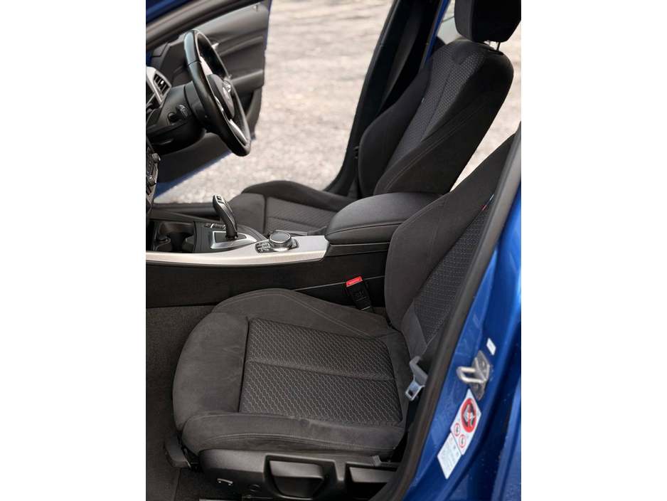 2017 BMW M1 - image 24