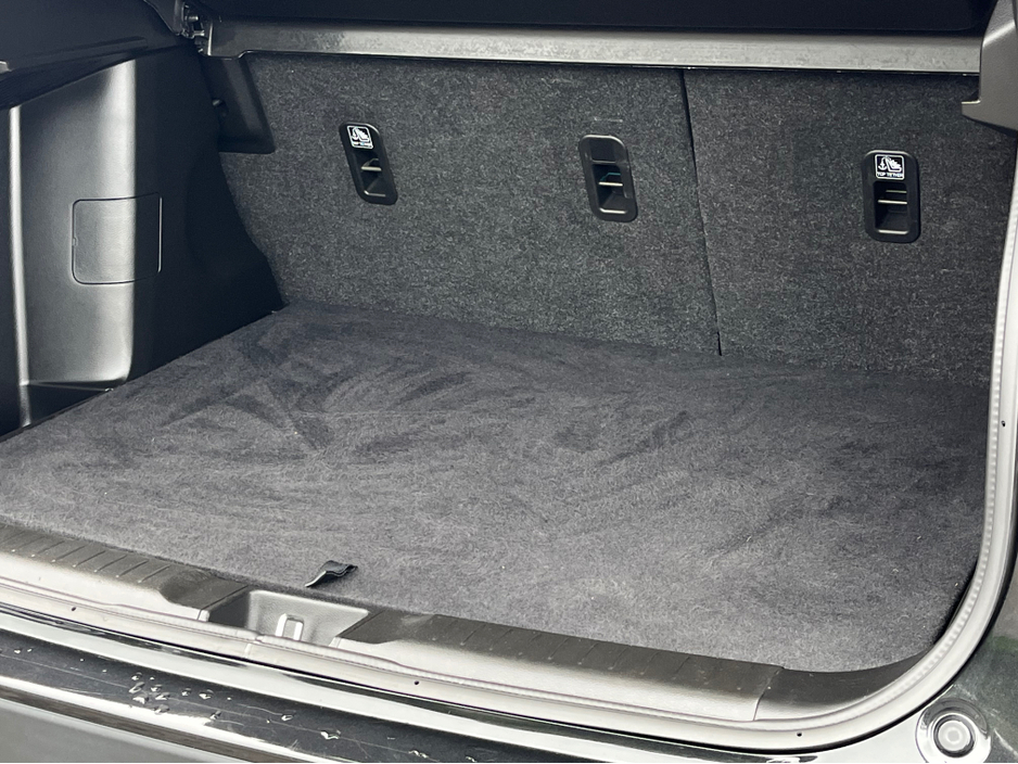 2023 Suzuki Vitara - image 8