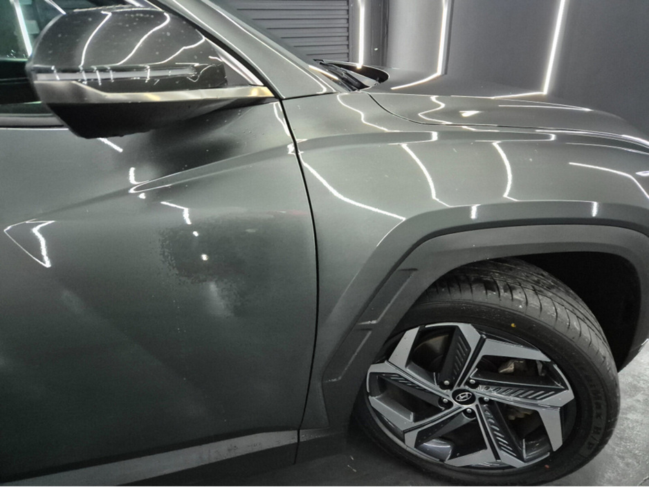 2021 Hyundai Tucson - image 2