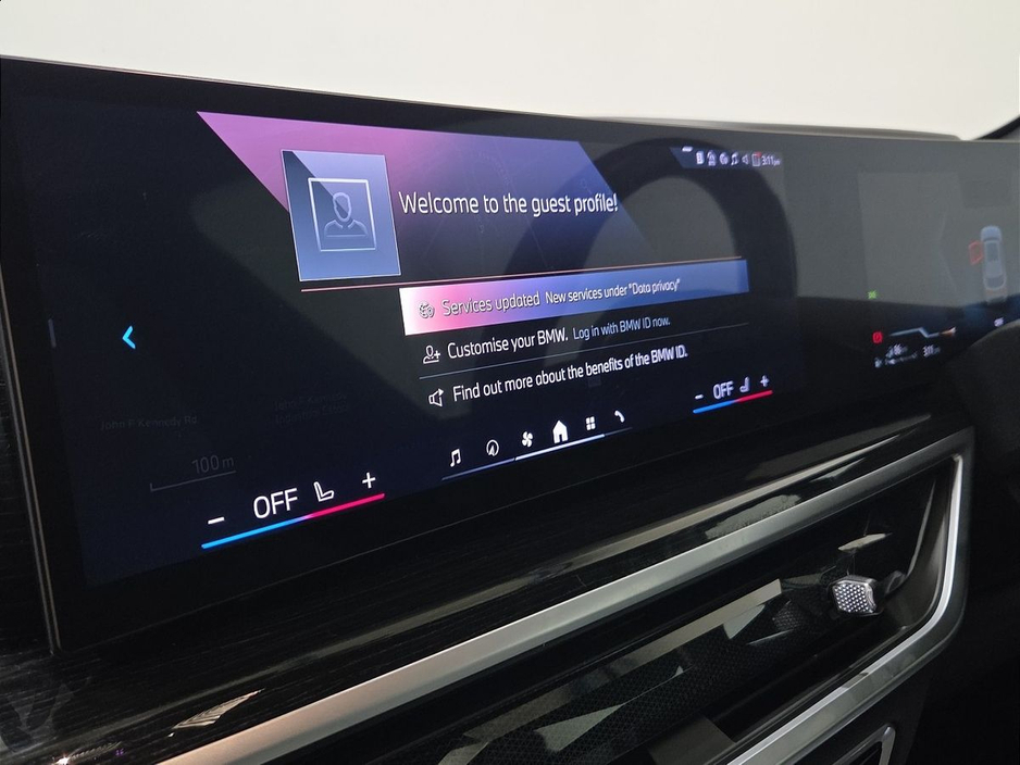 2024 BMW X5 - image 8