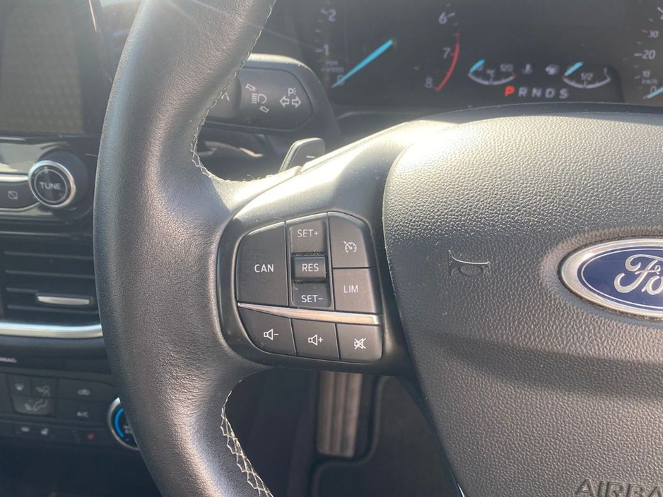 2019 Ford Fiesta - image 13