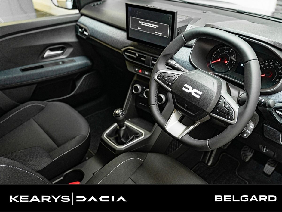 2026 Dacia Jogger TCe 110 Expression DEMO €30,510