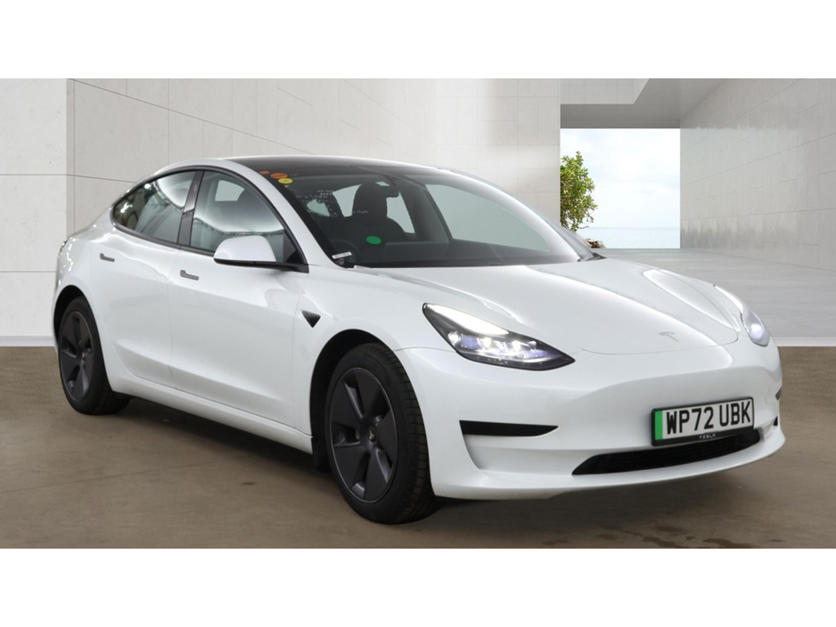 2022 Tesla Model 3 - image 2