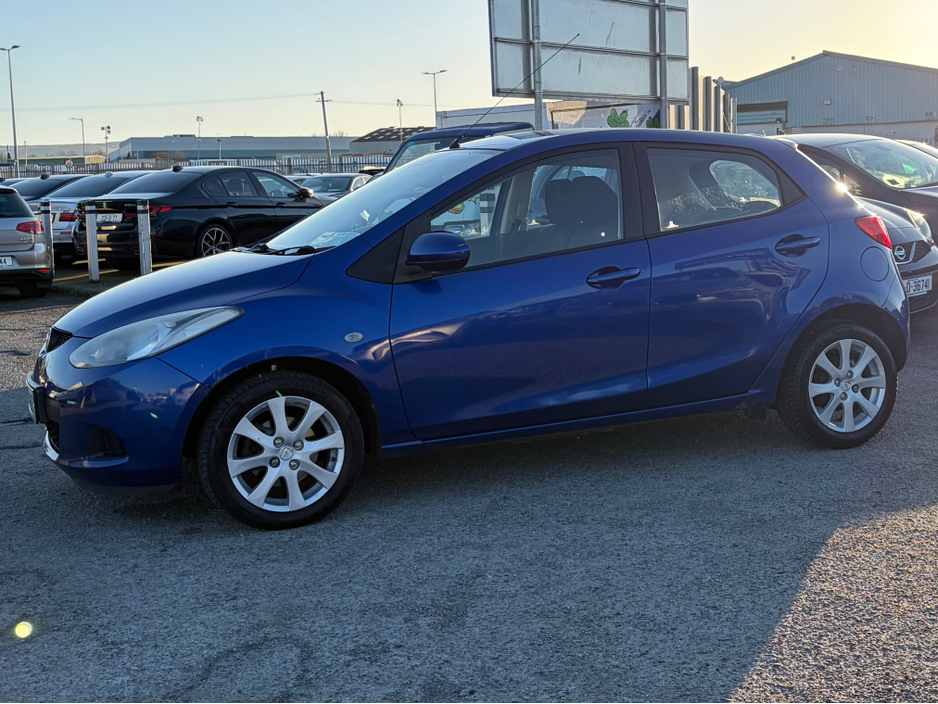 2008 Mazda Mazda2 - image 3