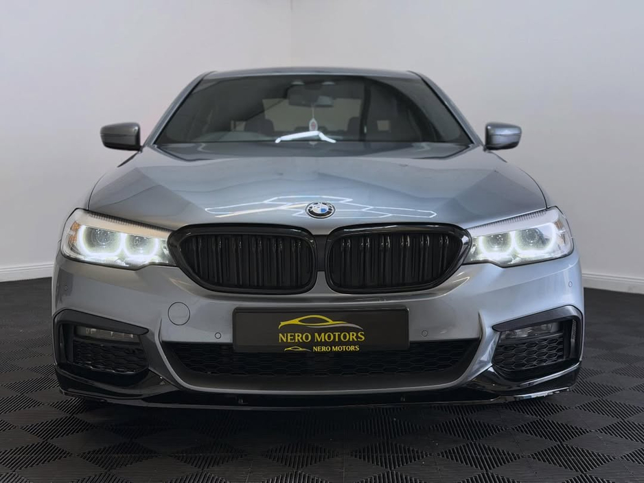 2018 BMW 5 Series - image 3