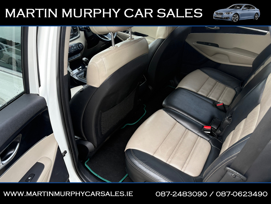 2016 Kia Sorento - image 15