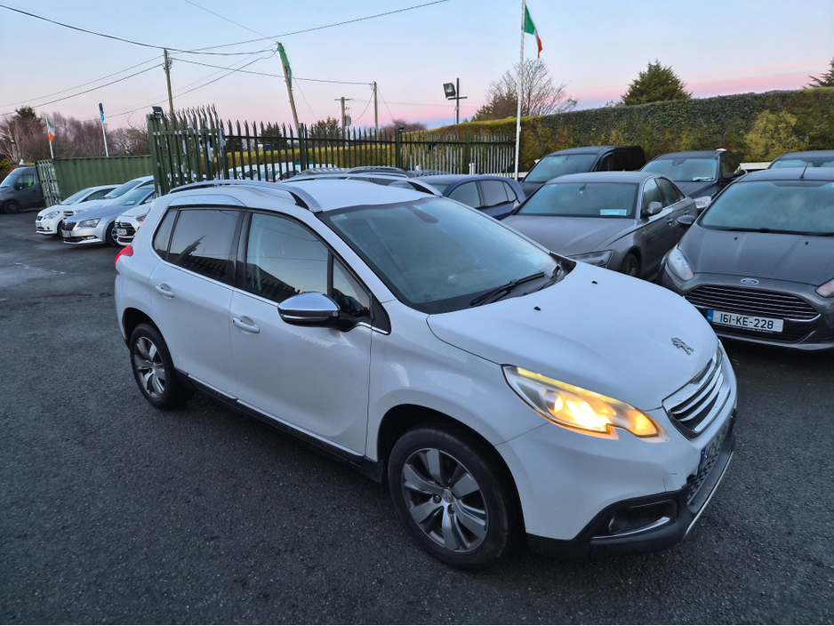 2014 Peugeot 2008 1.2 E-VTI 82 ALLURE AUTO 5DR €6,995