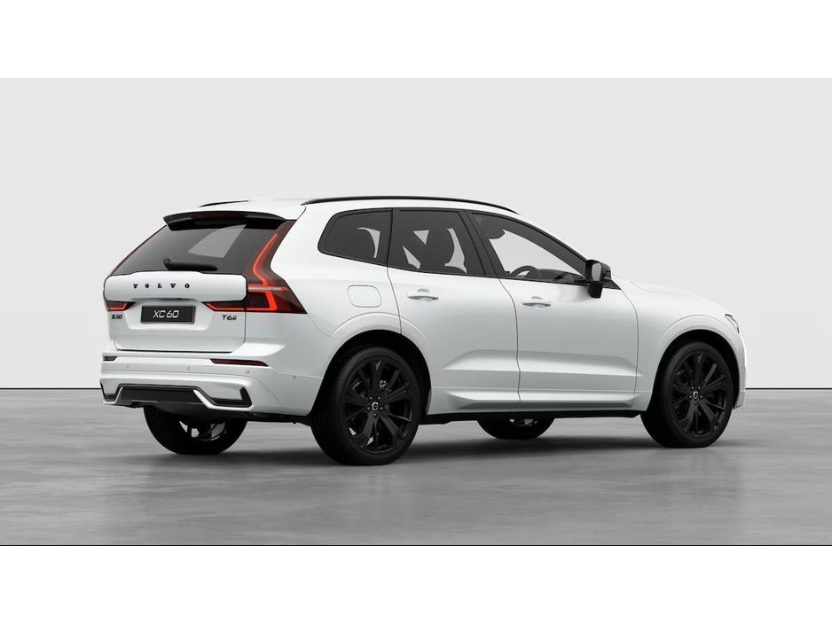 2026 Volvo XC60 - image 8
