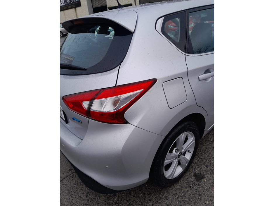 2015 Nissan Pulsar 1.5 SV 4DR €8,950