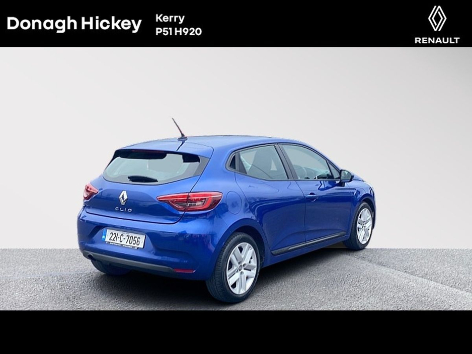 2022 Renault Clio - image 15