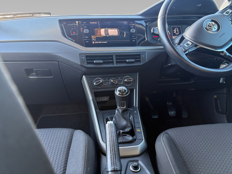 2019 Volkswagen Polo R-LINE 1.0 MANUAL 5SPEED 65HP 5DR €15,900