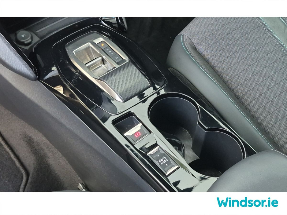2023 Peugeot 2008 1.2 Puretech 130bhp Auto Allure €26,995
