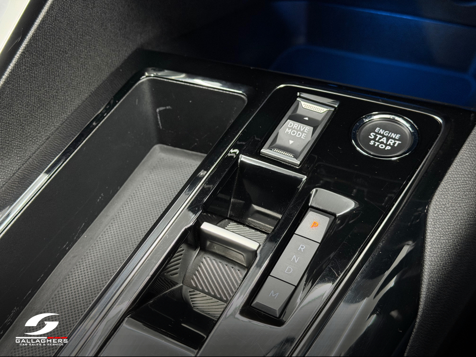 2023 Peugeot 5008 - image 23