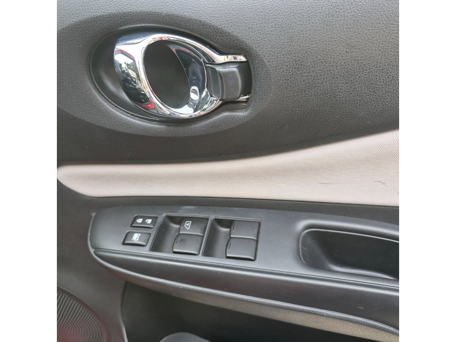 2017 Nissan Note 1.2 SC 5dr. SV €10,950