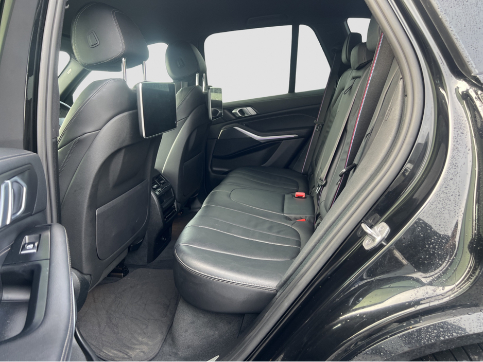 2021 BMW X5 2021 BMW X5 XDrive 45e M Sport Black Edition €49,950