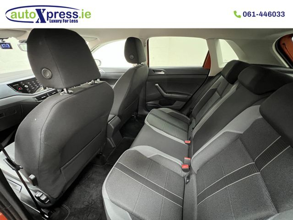 2018 Volkswagen Polo - image 5