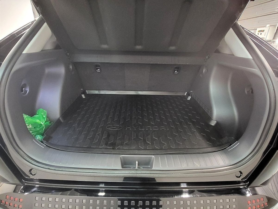 2024 Hyundai Kona - image 10