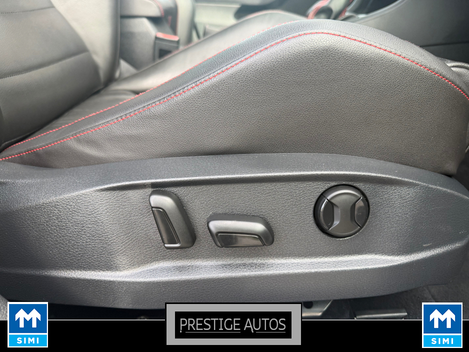 2015 Volkswagen Golf - image 31