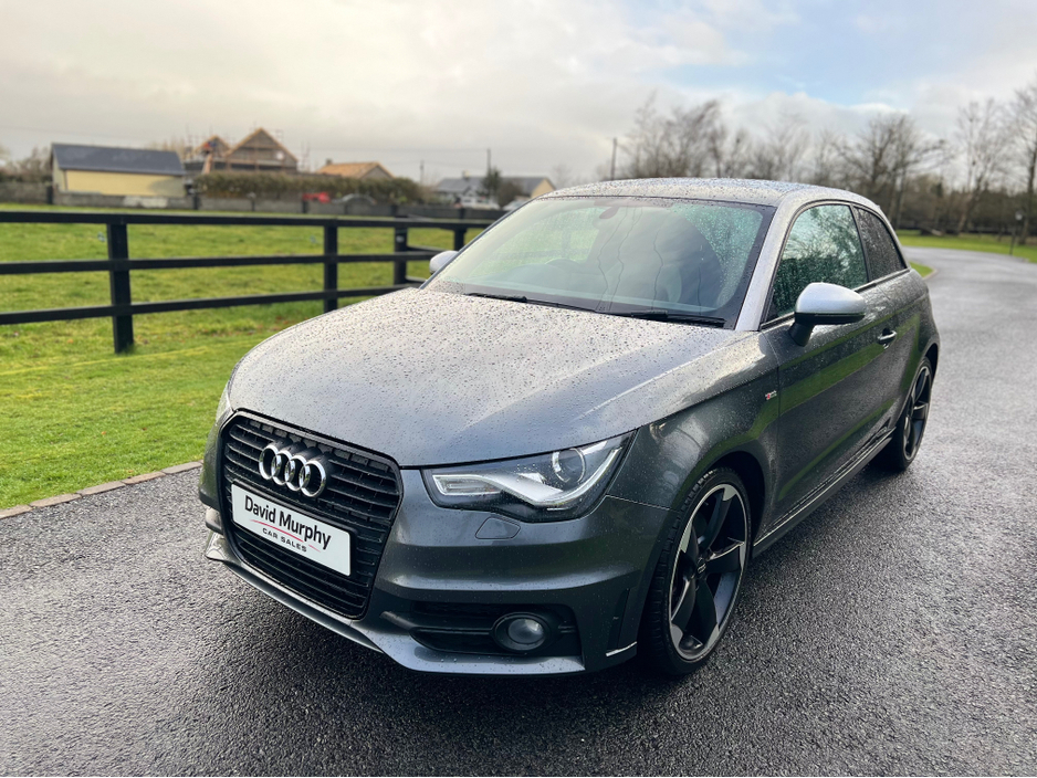 2014 Audi A1 - image 2