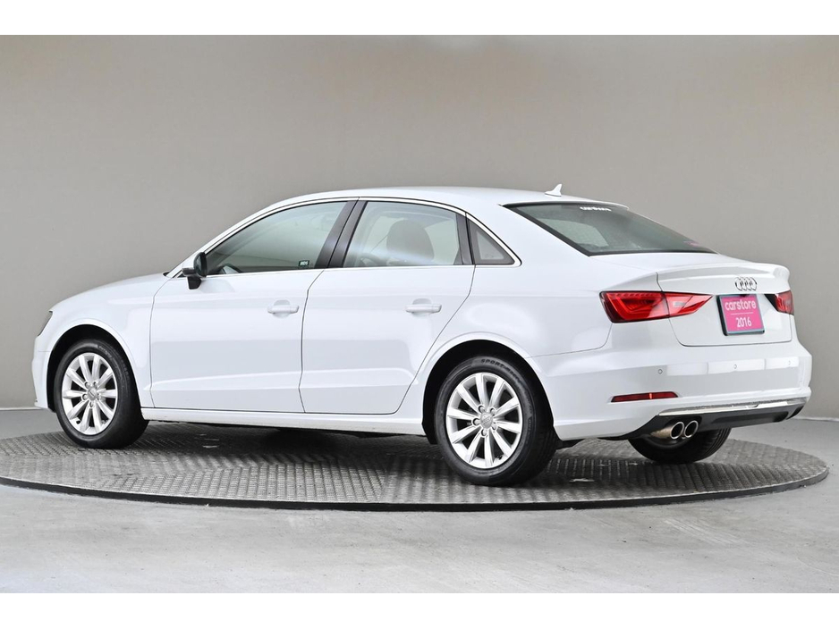 2016 Audi A3 - image 6