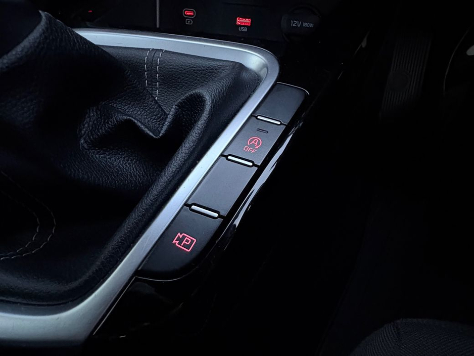 2025 Kia Ceed 1.0 GTL MY25, *sold* €27,900