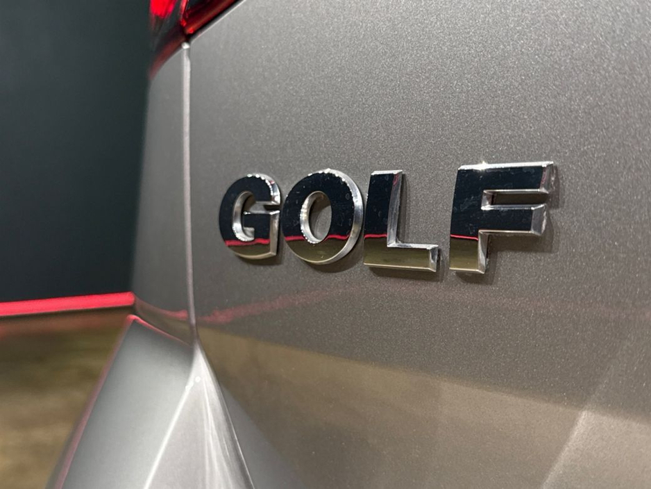 2019 Volkswagen Golf TSI HIGH LINE - FACTORY ALLOYS - CRUISE CONTROL - REVERSE CAMERA €20,950