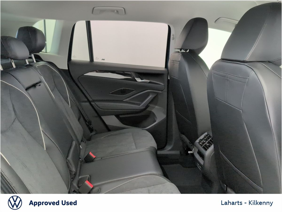 2025 Volkswagen Tiguan 3 ELEGANCE 1.5TSI 204HP DSG PHEV €54,950