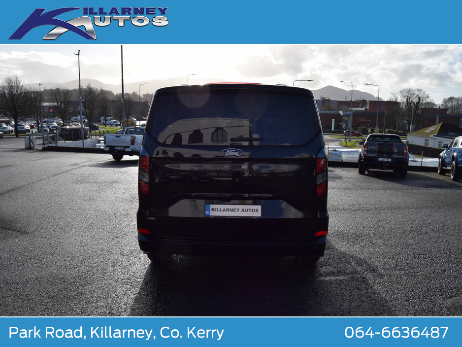 2026 Ford Tourneo Custom 2026 PHEV Tourneo Custom Limited 2.5 Auto